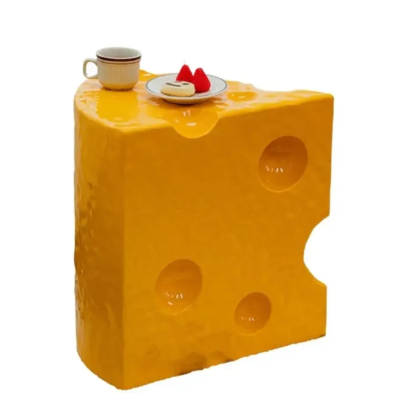 

Nordic Modern Cute Yellow Small Side Table Decorative Design Triangle Side Table For Sofa Meubles De Balcony Furniture