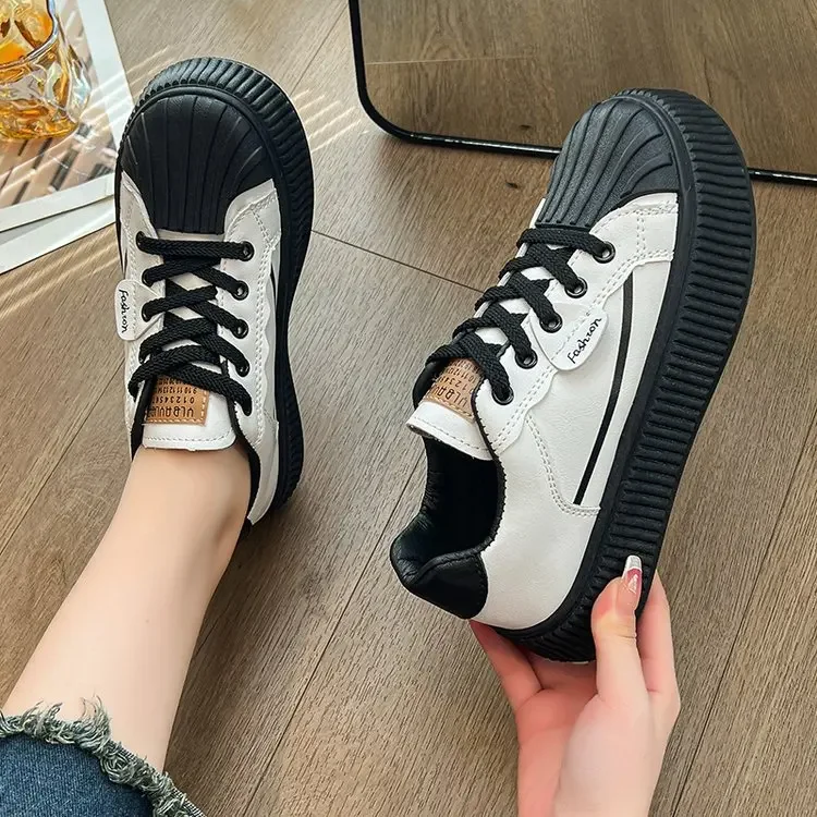 Explosive Thick Sole Increase Tide Brand Lace-up Casual Women's Shoes 2024 Niche Design Sense Board Shoes