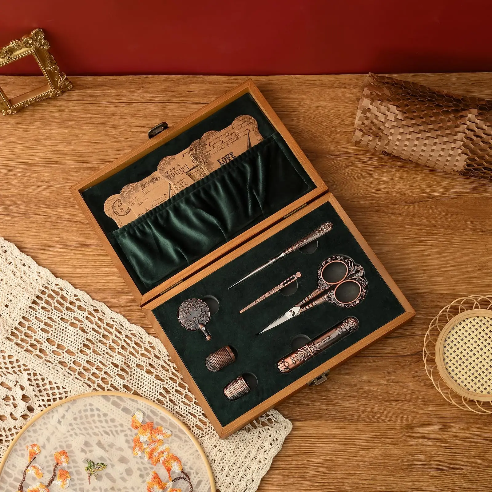 Vintage Solid Wood Sewing Kit, Premium Multifunctional Sewing Tool Storage Box with Classic Mending Accessories, Gift Set