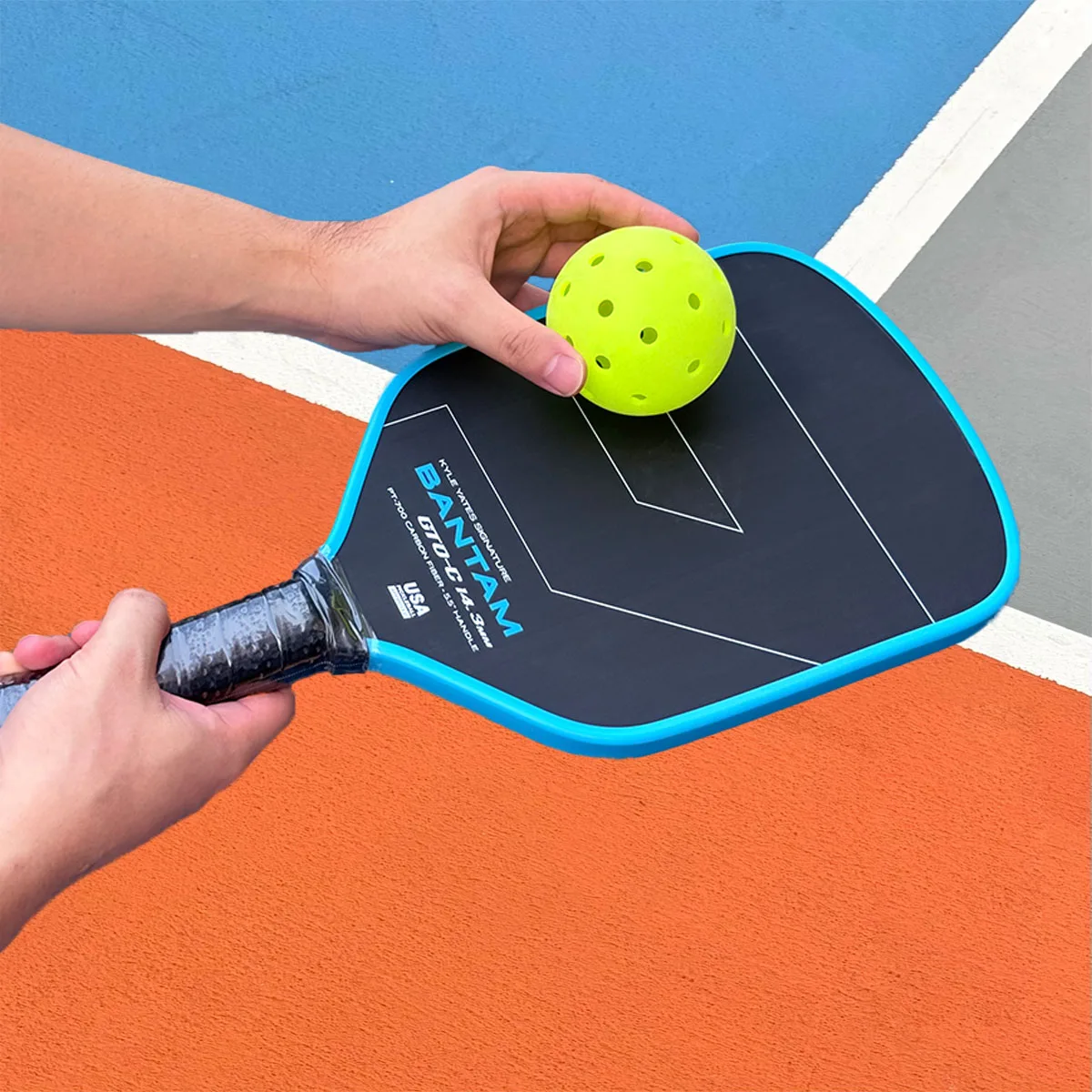 Paddletek Bantam Pickleball Paddle T700 Cara de fibra de carbono para un máximo giro