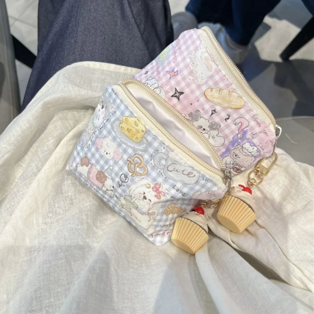 

Cute Cartoon Coin Purse Multifunctional Large Capacity Short Purse Cotton Fabric Sanitary Pads Bag