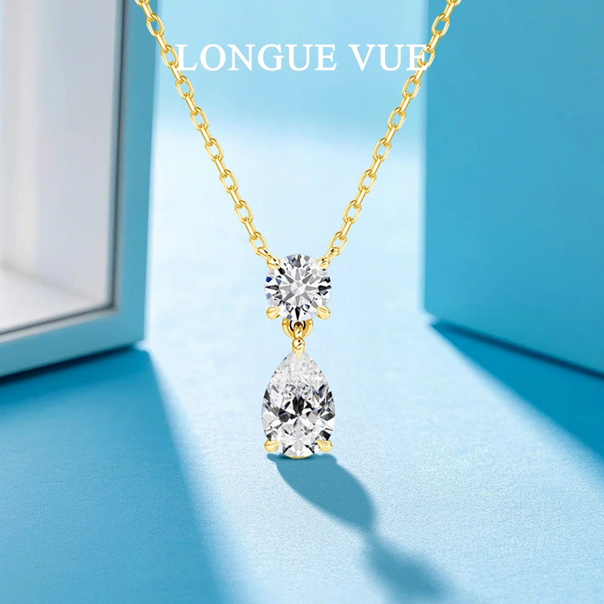 

Pear Cut Moissanite Waterdrop Pendant Necklace for Women 18K Gold Plated Collarbone Chain Fashion Neck Accessories Jewelry