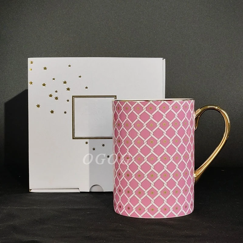 

Стильная высокоэстетичная костяная фарфоровая чашка для послеобеденного чая, кофейная чашка, блюдце, кружка для пары, чашка для воды, подарок премиум-класса для ежедневного использования дома