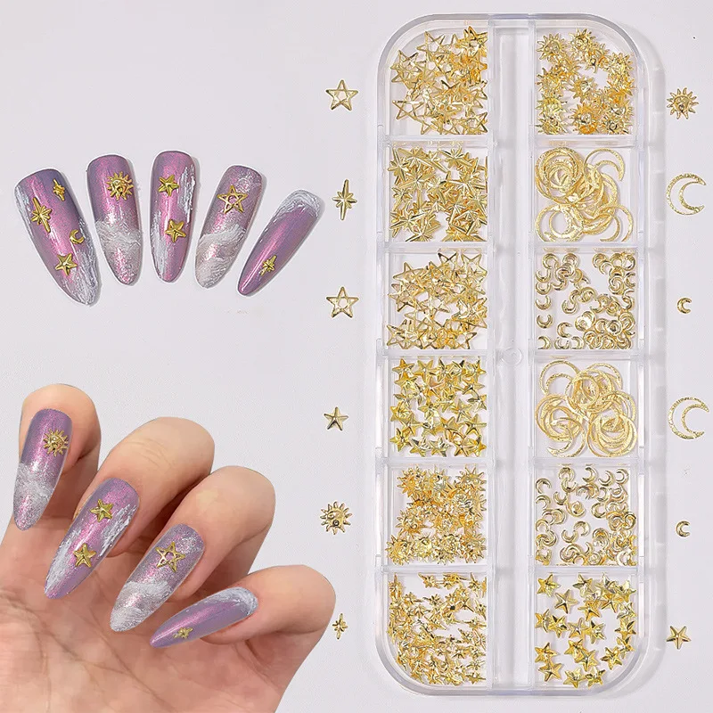 Accesorios de uñas de lujo Retro dorado para mujeres y niñas, decoraciones de Arte de uñas de sol, estrella, Luna, manicura de moda, calcomanía hermosa