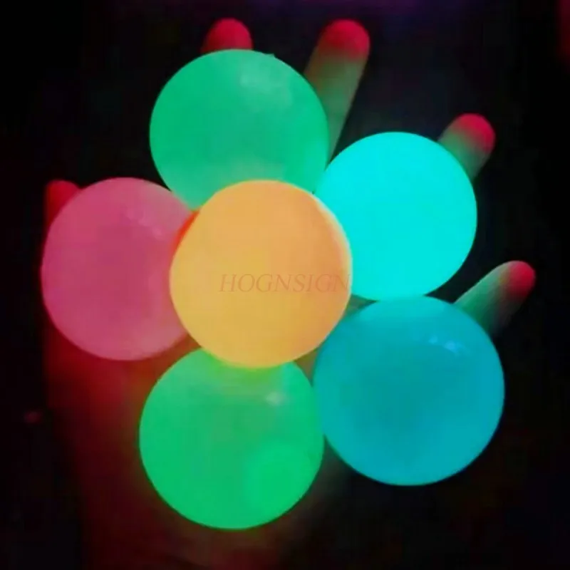 3pcs Sticky Ball Sticky Ball Glow Sticky Target Ball Fluorescent Sticky Wall Ball Children's Toy Decompression Release Suction