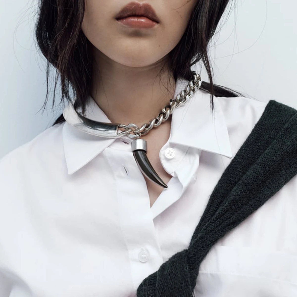 ZAA Necklace Vintage Silver Color Asymmetric Metal Choker Necklace for Women Statement Cow Horn Pendant Necklace Jewelry on Neck