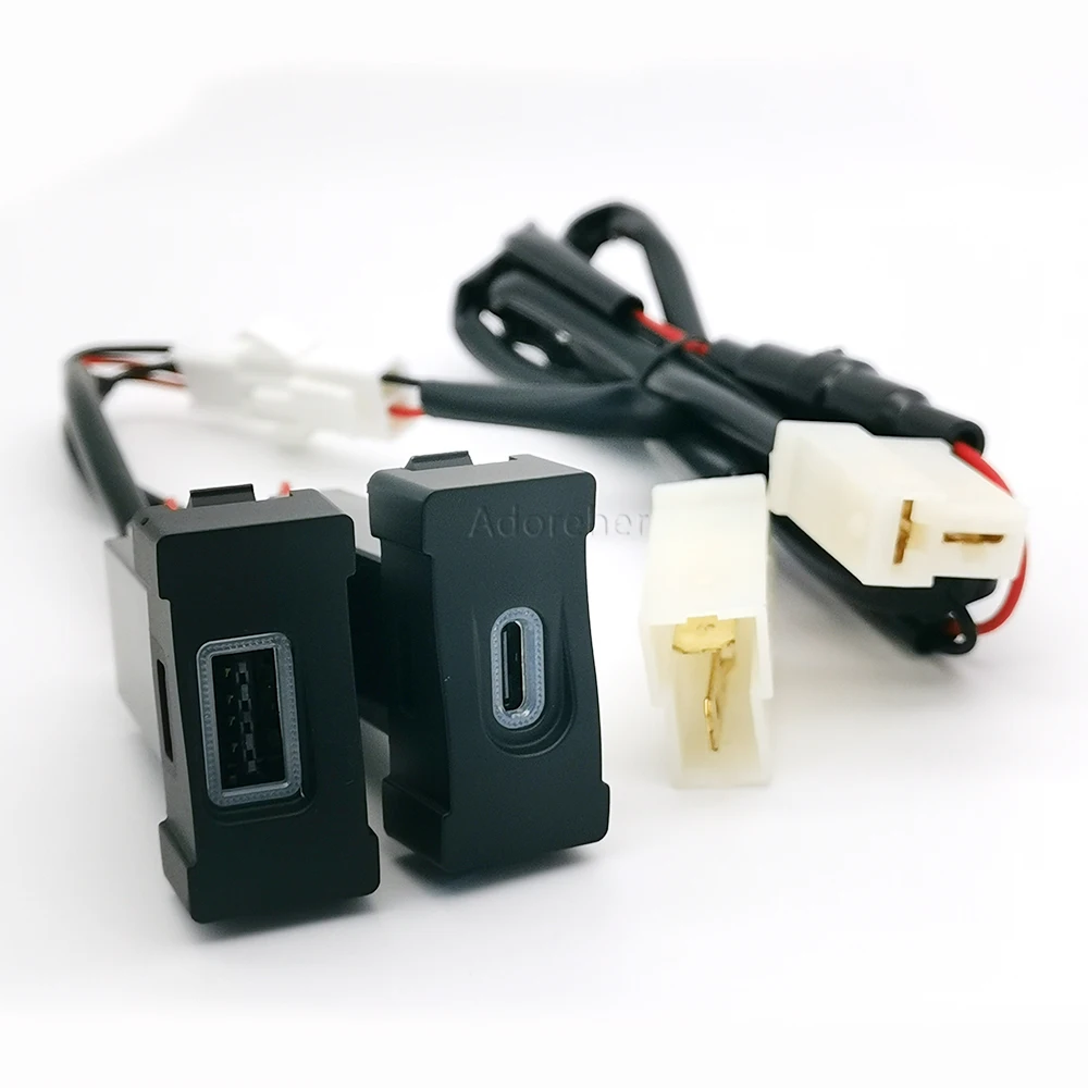 Car Charger Fast Phone Charger Type-C PD USB QC3.0 Socket Power Adapter With LED Light Fit For lveco Daily Accessories view 4