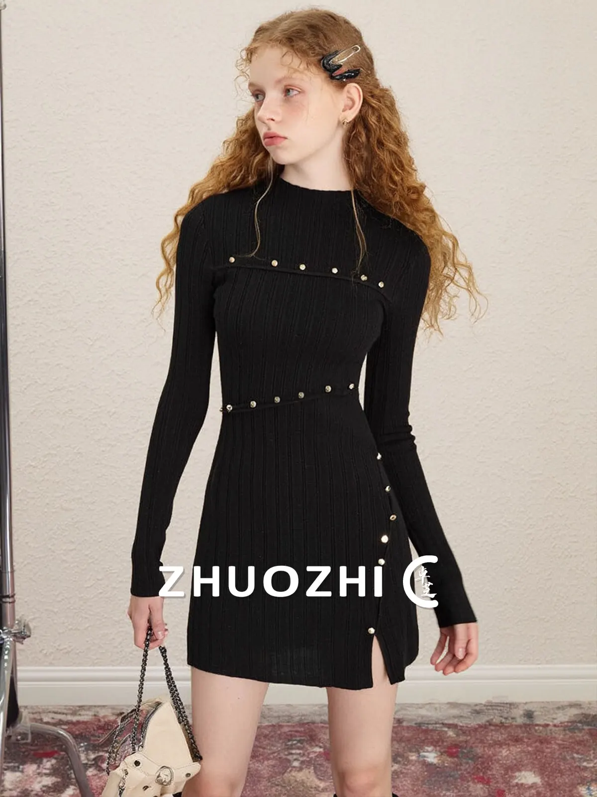 

ZhuoZhi Ele round Ne Long Sve Dr Autumn New Arrival Side Slit ort A-Line Skirt High Waist Knitted Retro Sle W...