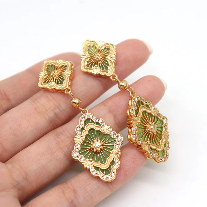 

2024 Trends Long Earrings Golden Luxury Brand Women's Earring Italian Vintage Christmas Earring Zircon Clover Jewelry
