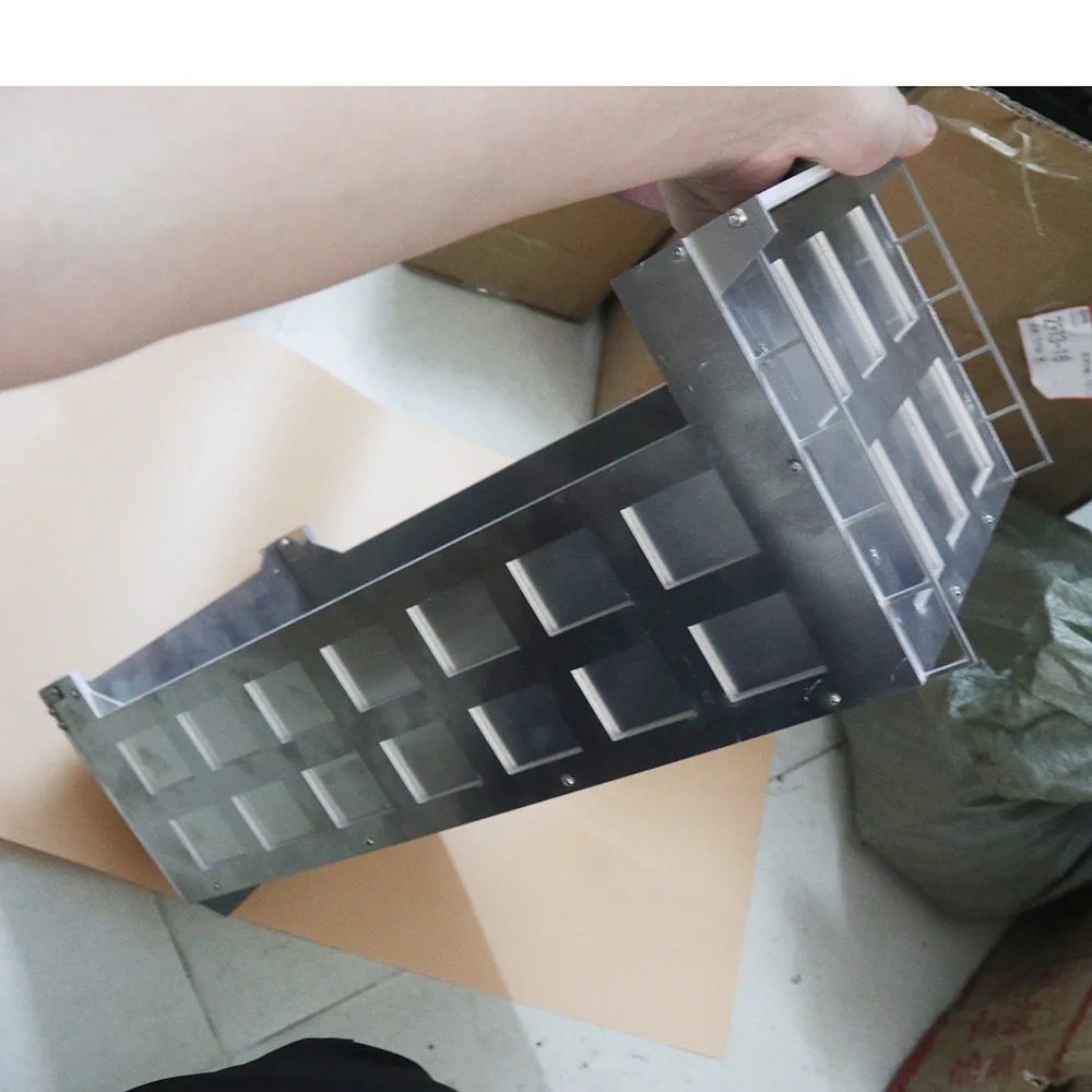 

Цельнометаллическое грузовое ведро для 1/14 Tamiya RC Truck Trailer Tipper Scania 770S R620 Benz Actros 3363 Volvo FH16 MAN F200 Автомобильная часть