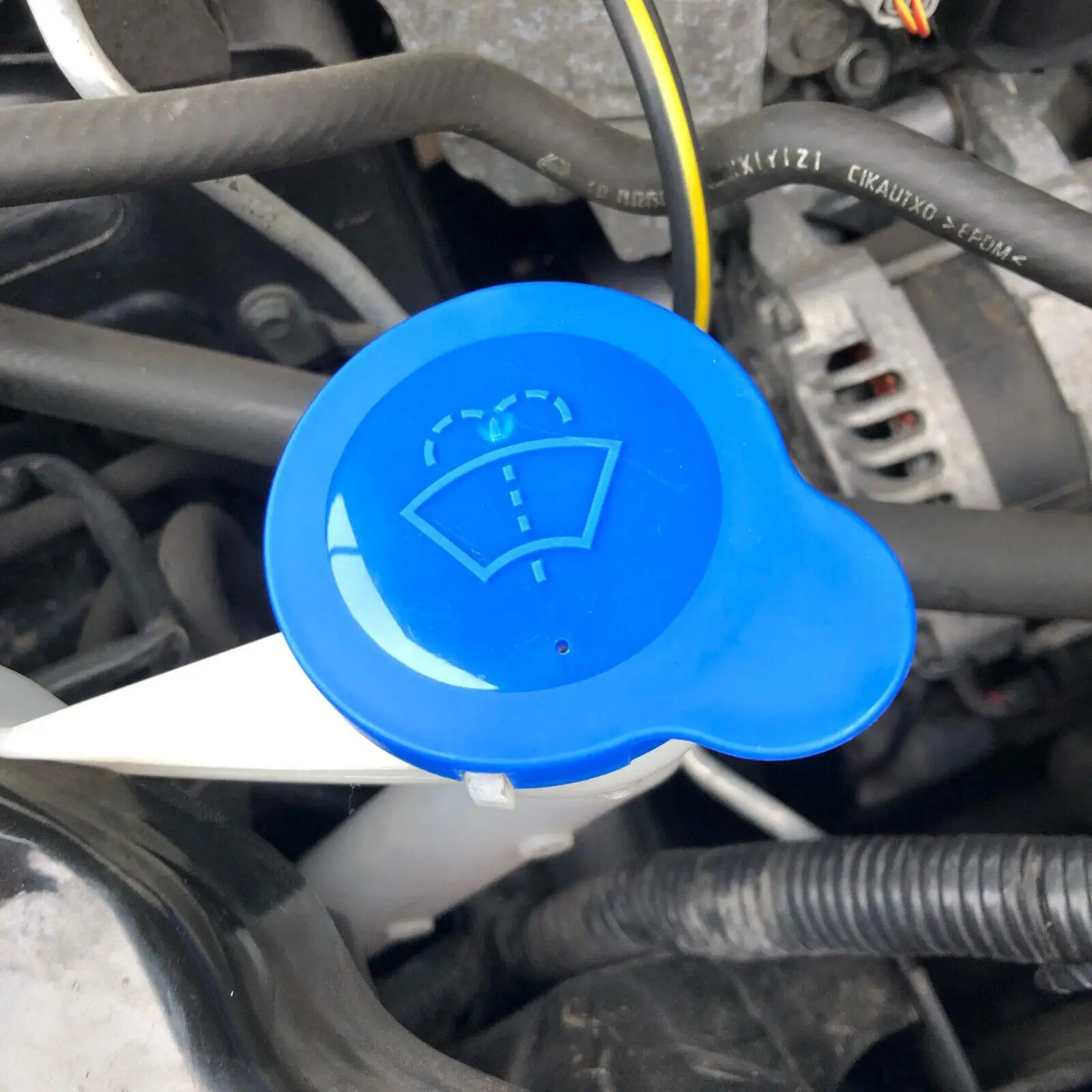 For Nissan Qashqai Windscreen Wiper Washer Fluid Filler Reservoir Tank Bottle Cover Pot Cap Lid 28913JD00A