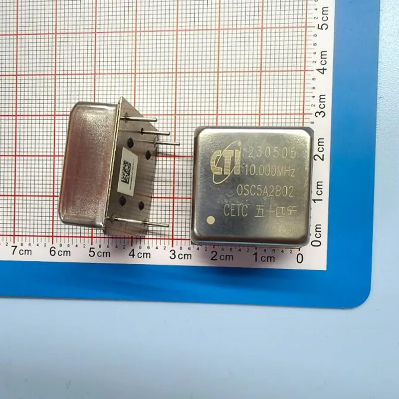 

1 шт. новый термостатический кварцевый генератор CTI 54 OCXO OSC5A2B02 10 МГц