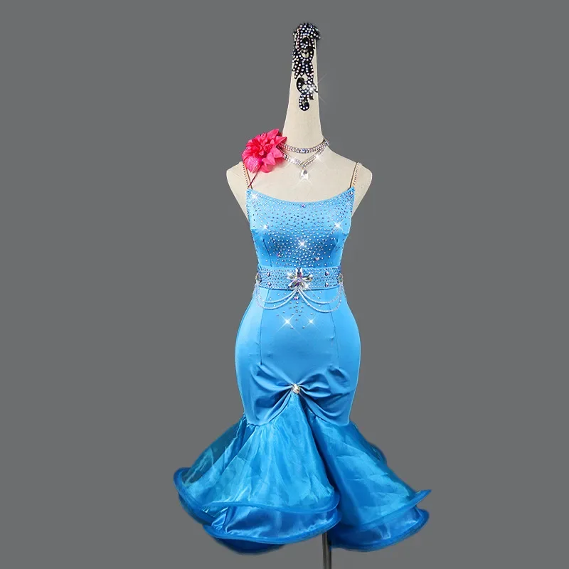 Vestido de baile latino con diamantes de imitación brillantes para mujer, vestidos con flecos Sexy, Ropa de baile de rendimiento de competición de Samba y Salsa, nuevo