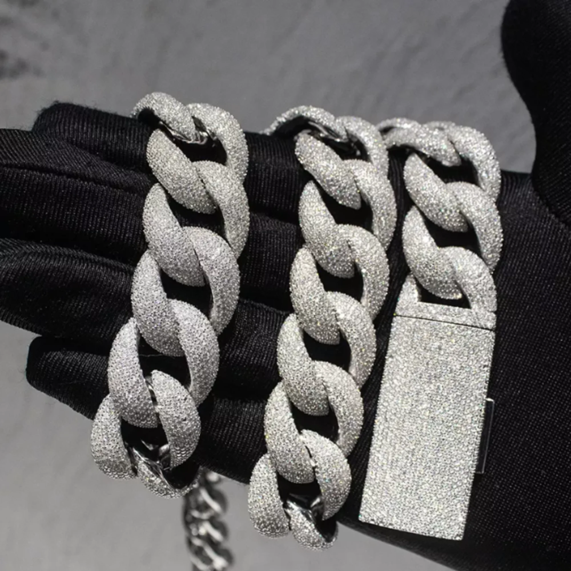 Top Quality 925 Sterling Silver Customized Iced out Diamond New Fashion Chain with White Diamonds Unisex Hip Hop Style Chain