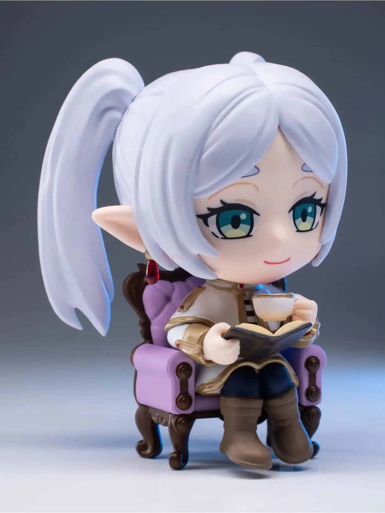 Hot Toys Ufficiale Frieren Cosbaby(S) Mystery Blind Box Mini Figure Simpatiche decorazioni da scrivania da collezione Fan Collezionisti Regali di compleanno