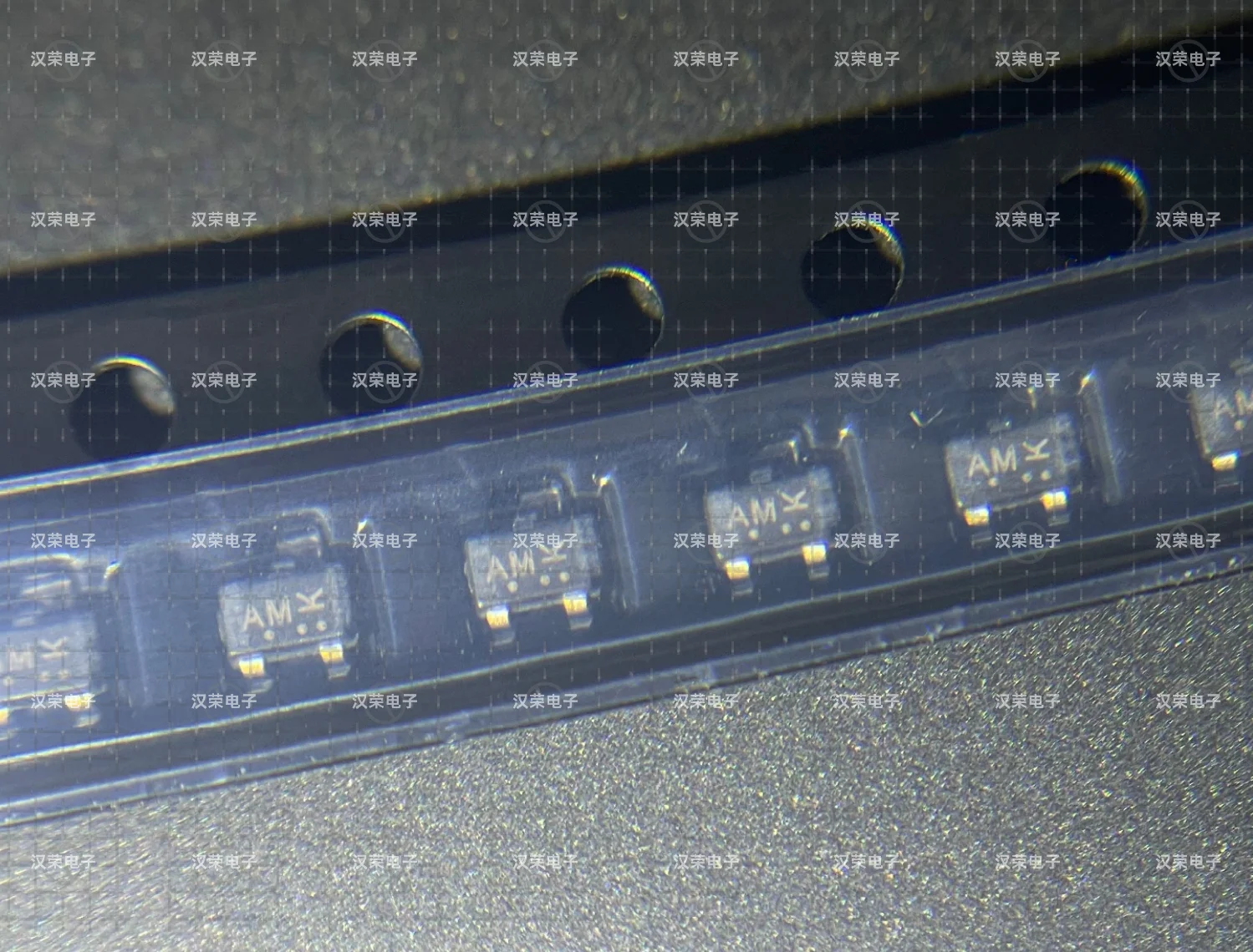 LMBT3904WT1G silk screen  AM   TRANS  NPN 40V 200mA  SOT-323  New and Original In Stock
