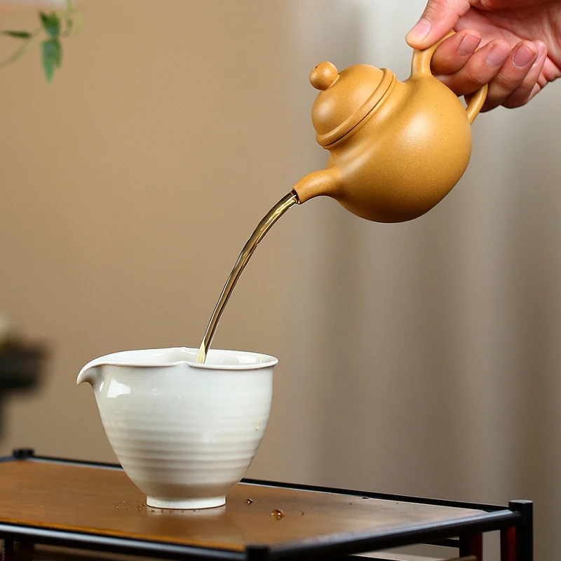 260ML Real Handmade Yixing Kettle Chinese Raw Ore Luxury Clay Teapot Pu\'er Tea Set Spherical Tea Pot Kung Fu Zisha Teaware