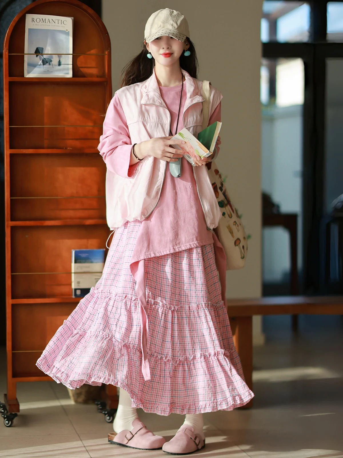 

Повседневная женская юбка в клетку в художественном стиле, весна-лето, новинка, А-силуэт, свободный крой, из выстиранной ткани, модная женская одежда