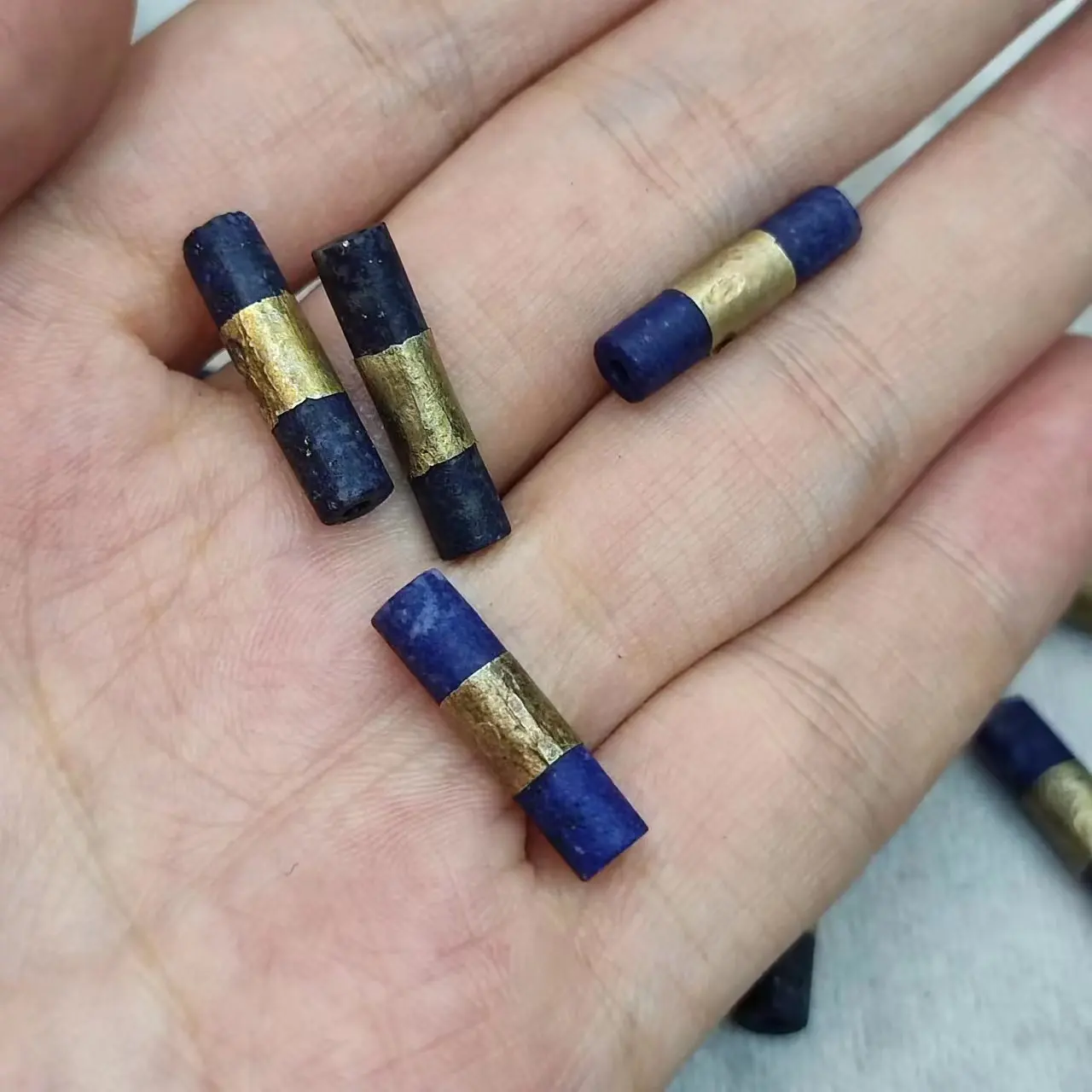 

5pcs/lot natural lapis lazuli old beads Gilt tube beads wholesale ancient 18*5mm DIY necklace bracelet Ethnography rare jewelry