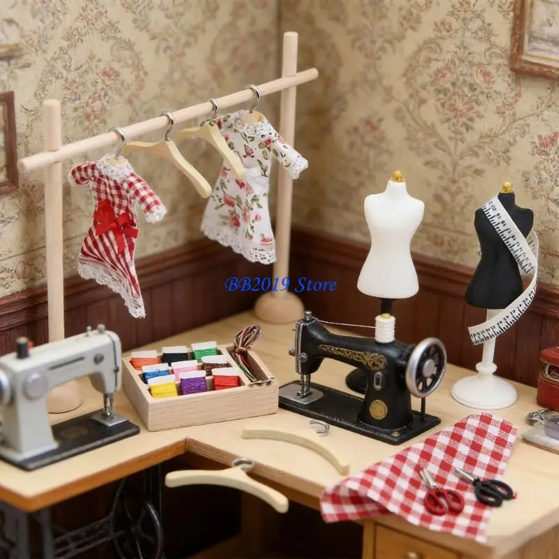 

Q0KB Wooden Miniature Mannequin Model Figure Set For Doll House Fashion Shows And Sewing Practice Scene Display Furniture