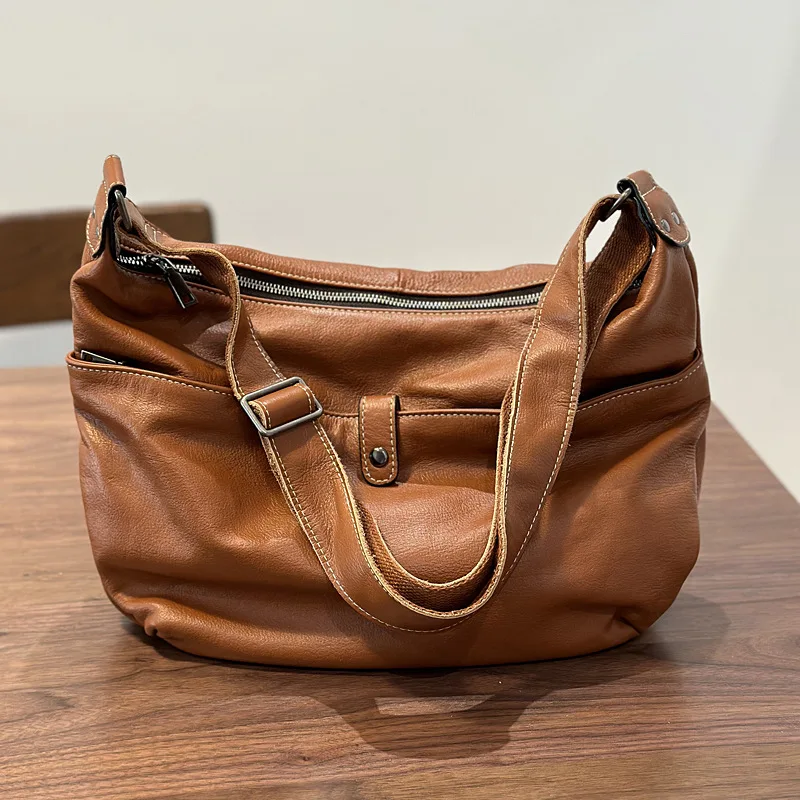 

Korean Leather Large Bag Single Shoulder Crossbody Soft Head Layer Cowhide Women's Shopping Holiday Bag Large Capacity
