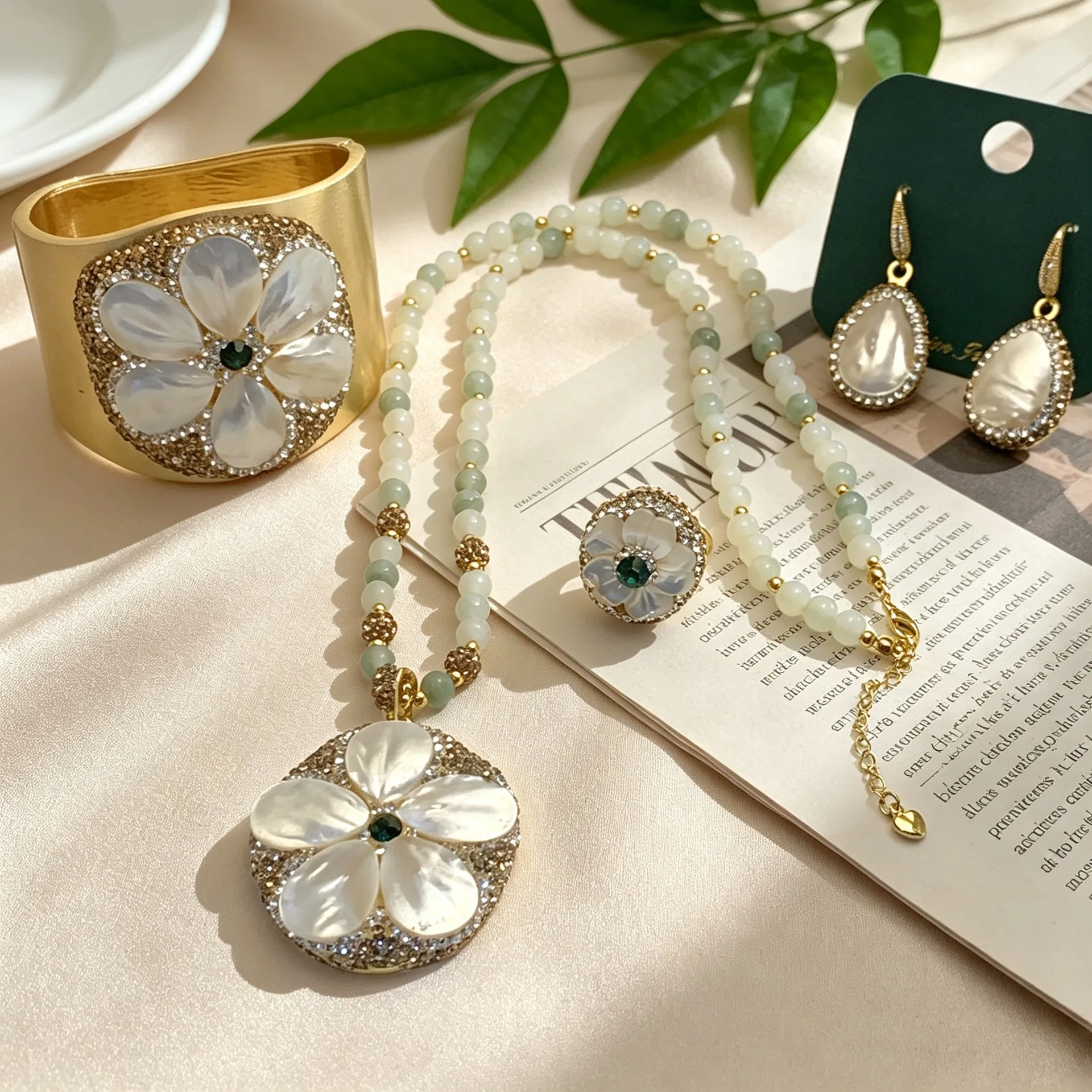 women-retro-french-style-jewelry-kit-shell-flower-pendant-necklace-green-zircon-wide-bangle-earrings-ring-luxury-accessory-gift
