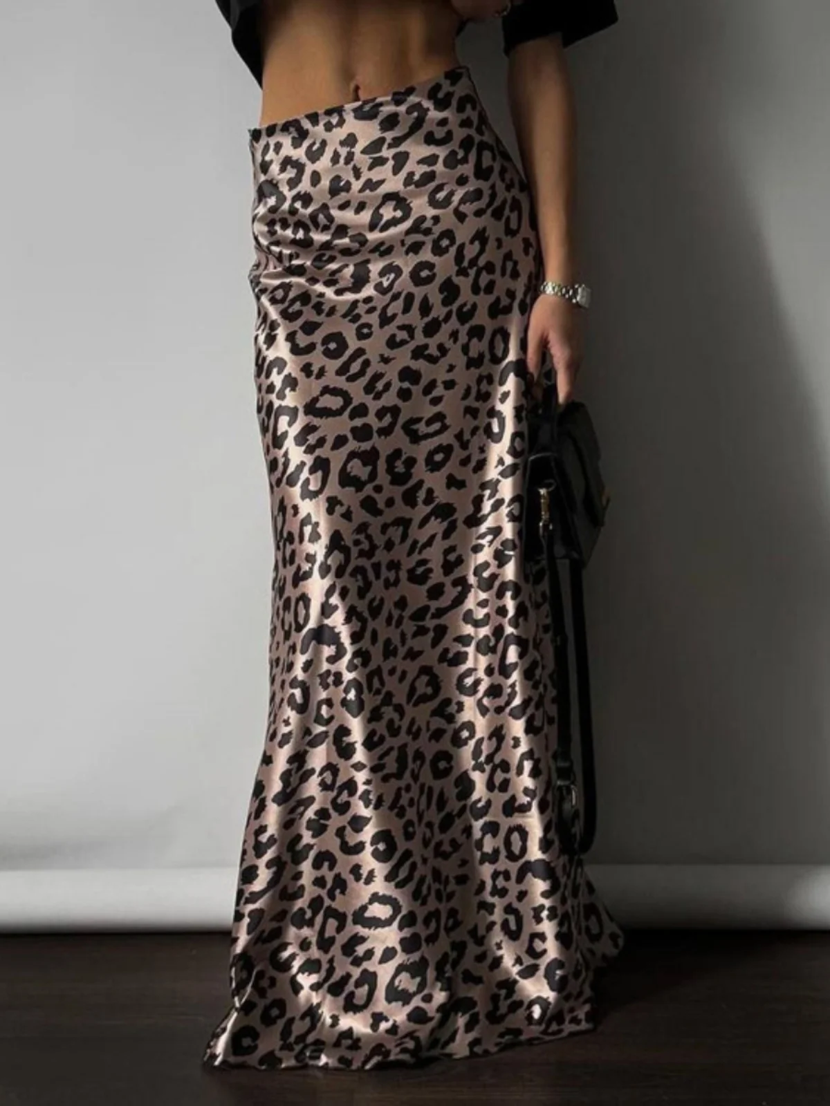 

Women's Satin Drapey Floor-Length Leopard Print Skirt Sexy Tailored Long Gown Chinese Production Summer Collection
