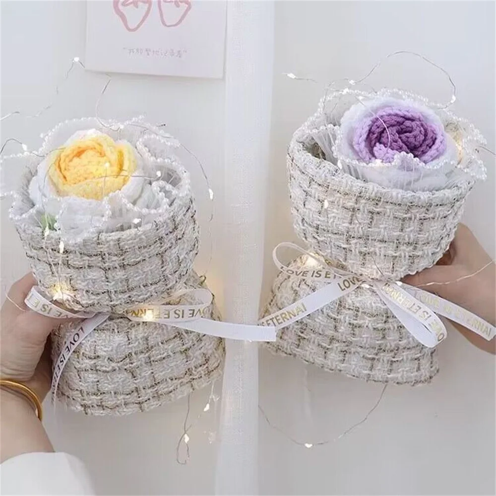 Knitted Flower Rose Simulation Flowers Mini Crochet Flowers Bouquet Home Table Decor Wedding Valentine's Day Gift Floral Decor