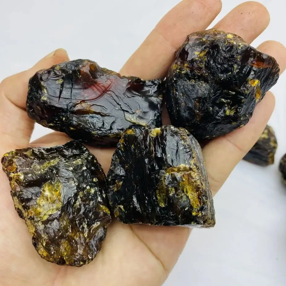 كهرمان طبيعي كريستال خشن، أضواء الشمالية عنبر الدم البورمي، مادة الحجر العتيق، حجر شقرا السحر ديكور المنزل