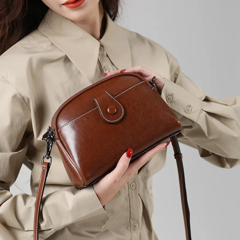 

Retro Versatile Purse and Handbag Cowhide Genuine Leather Messenger Bag for Women Phone Shoulder Crossbody Bags for Ladies