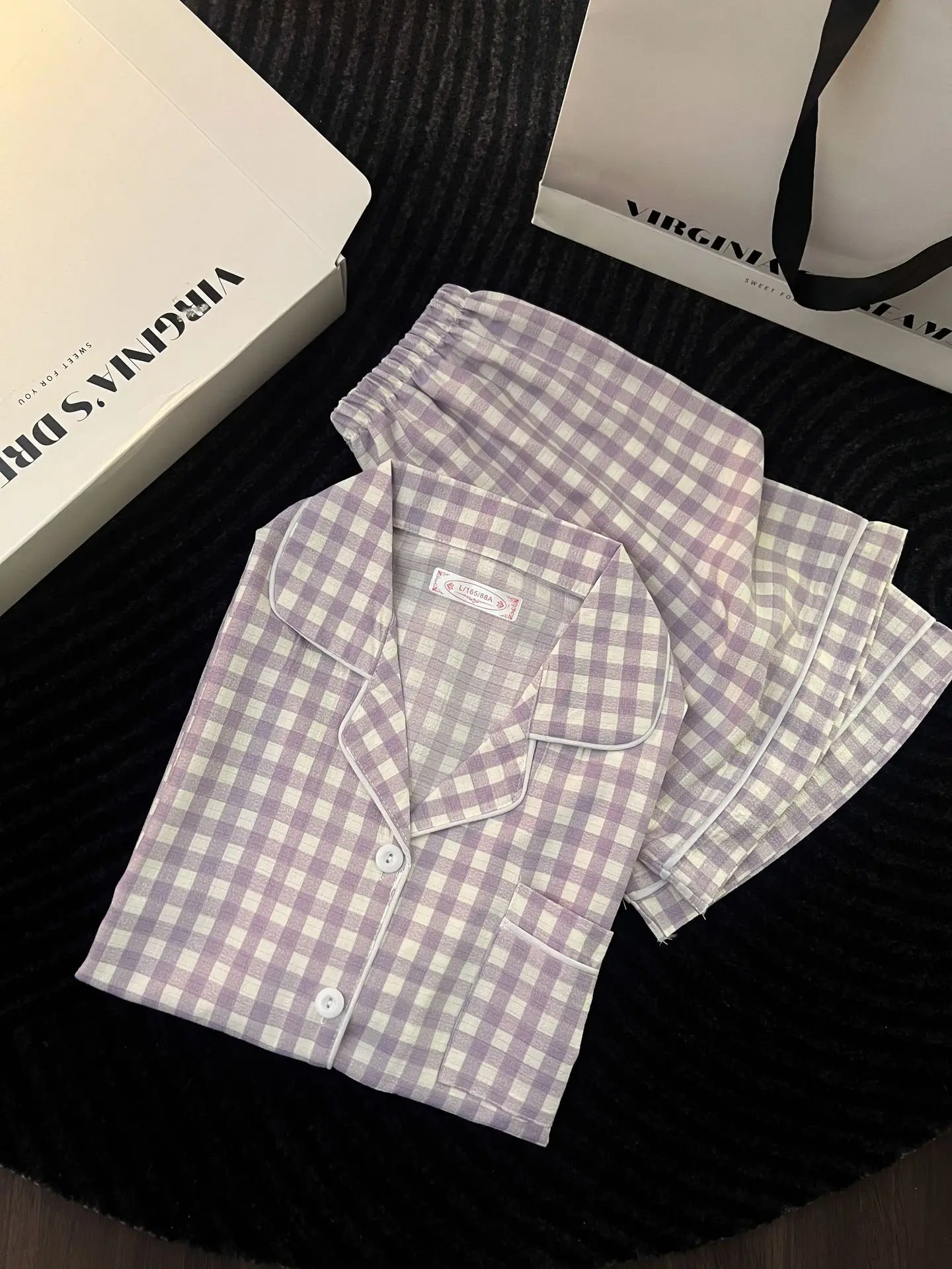 Ins japanischer minimalistischer Damen-Pyjama im japanischen Stil, Sommer-Pyjama aus Blasenbaumwolle, süßes Mädchen-Set mit lockeren Kurzarm-Shorts, lockeres Sommer-Outfit-Set – Detail 7