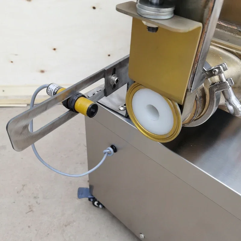 Small Business Dough Divider Machine With Adjustable Size Mould Dough Cutter Pizza Bread  Dough extruder