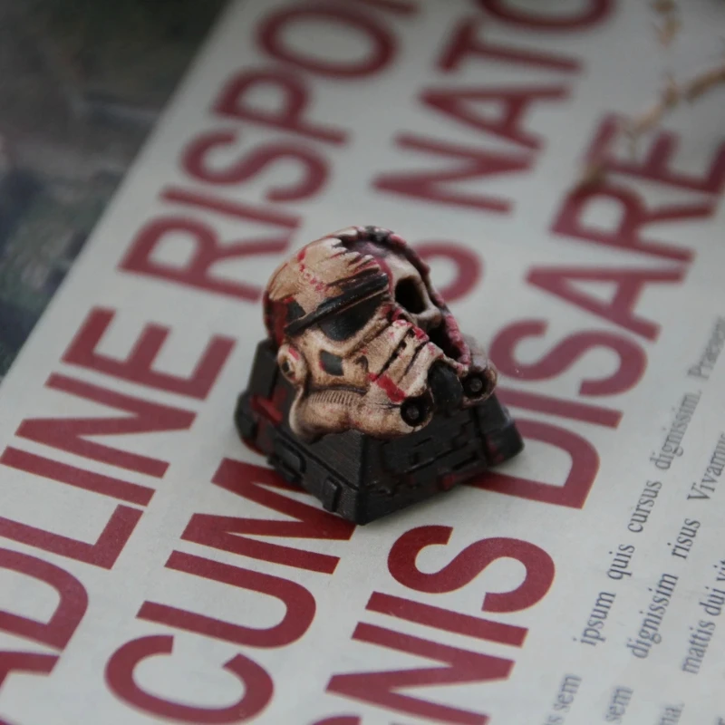 ECHOME Battle-damaged Skull Keycap Resin Artisan Anime Keyboard Cap Custom Cartoon KeyCap for Mechanical Keyboard Accessories