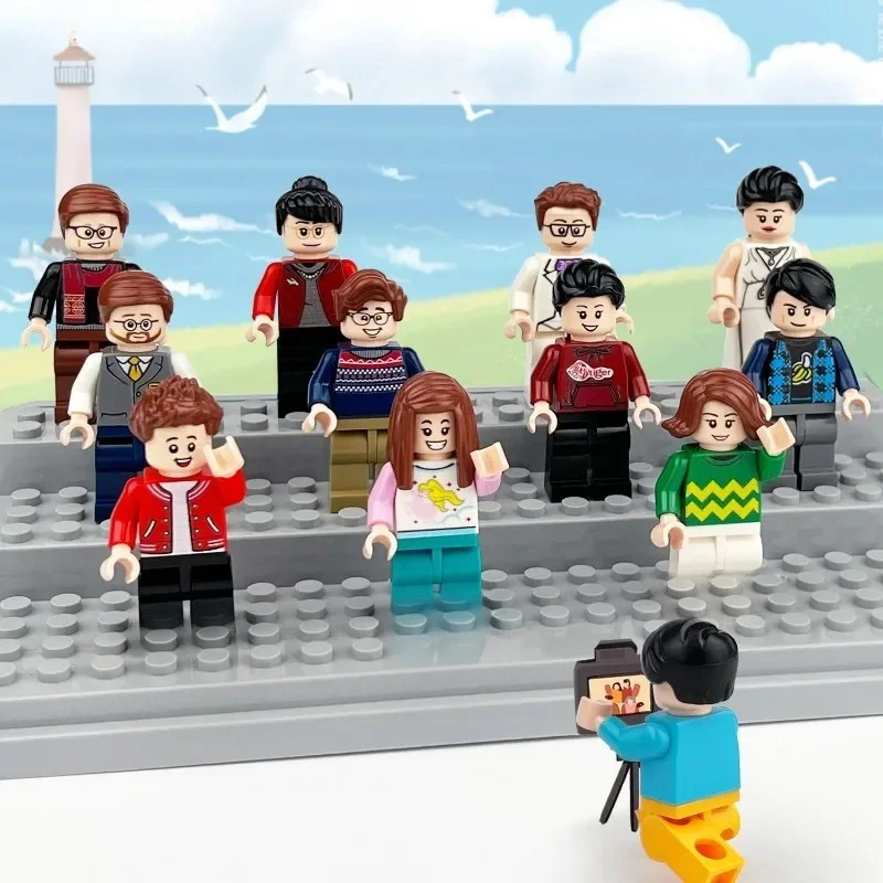 

Building block dolls, enjoy the fun in the fight! Children and adults creative assembled toy gifts collection ornaments gifts