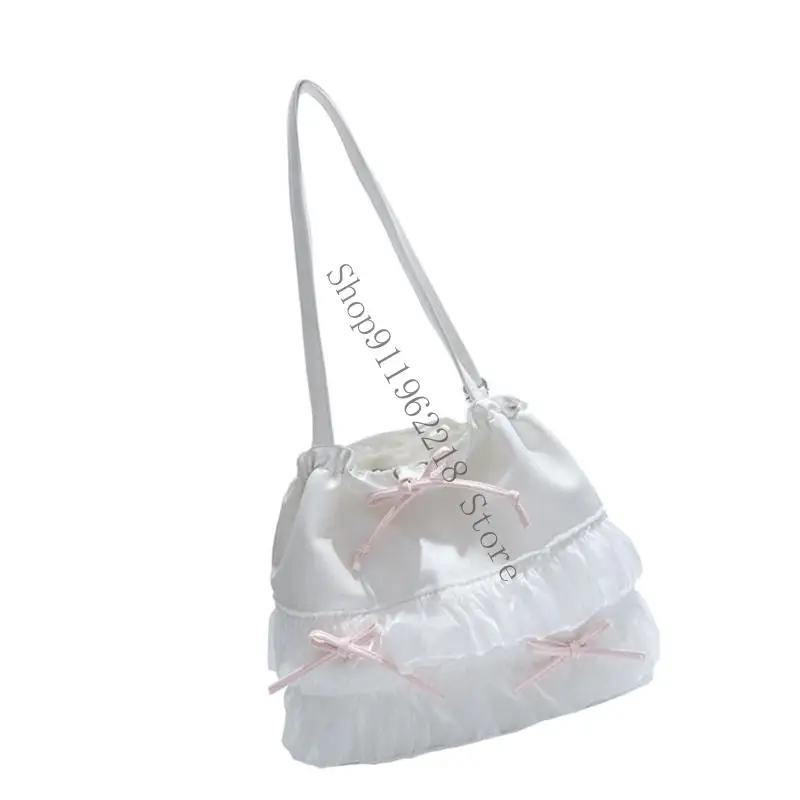 

Практический женский рюкзак с кружевными отделками. Органистые организационные карманы и удобный ремешок для переноски 066f