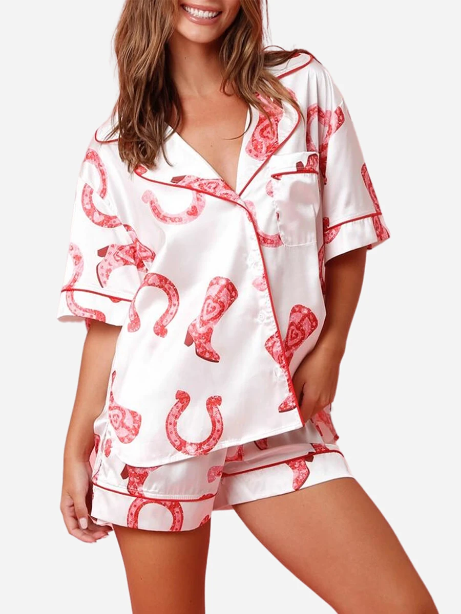 Conjunto de pijama de satén con estampado de corazón para mujer, camisa de manga corta con cierre de botones y pantalones cortos, ropa de dormir Y2K