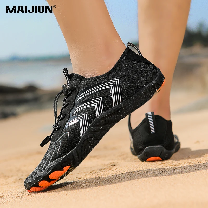 

Unisex Light Breathable Aqua Shoes Men Women non-slip Beach Wading Shoes Quick Dry Outdoor Surfing Diving Water Sports Shoes