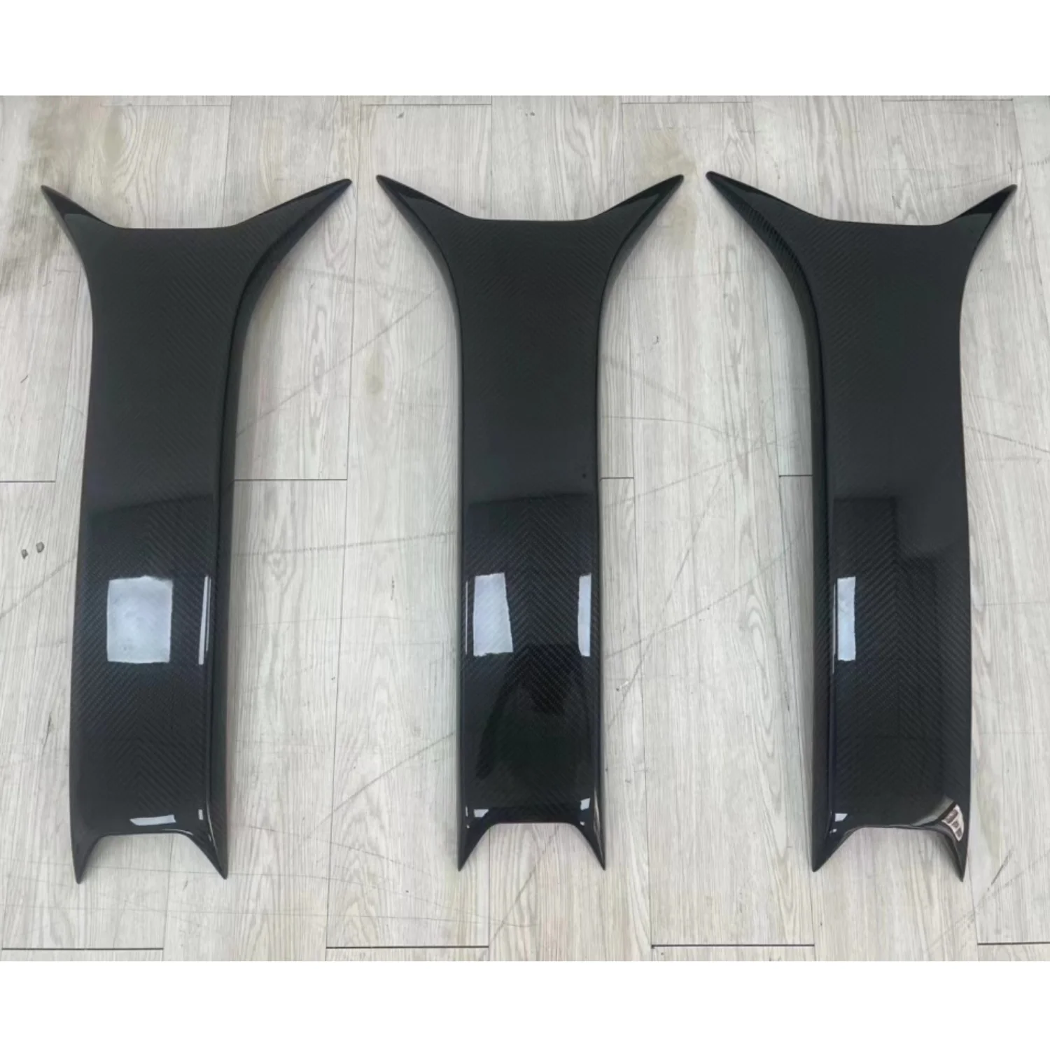 

Excellent Quality Rear Air Intake Dry Carbon for McLaren 720s Rear Fender air Intake Vents