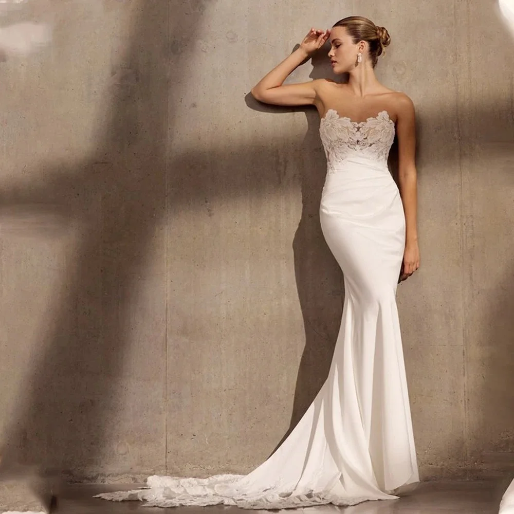 

Customized Zipper Wedding Dresses Elegant Sweetheart Sleeveless For Women Charming Lace Applique Bridal Gowns Vestidos De Novia