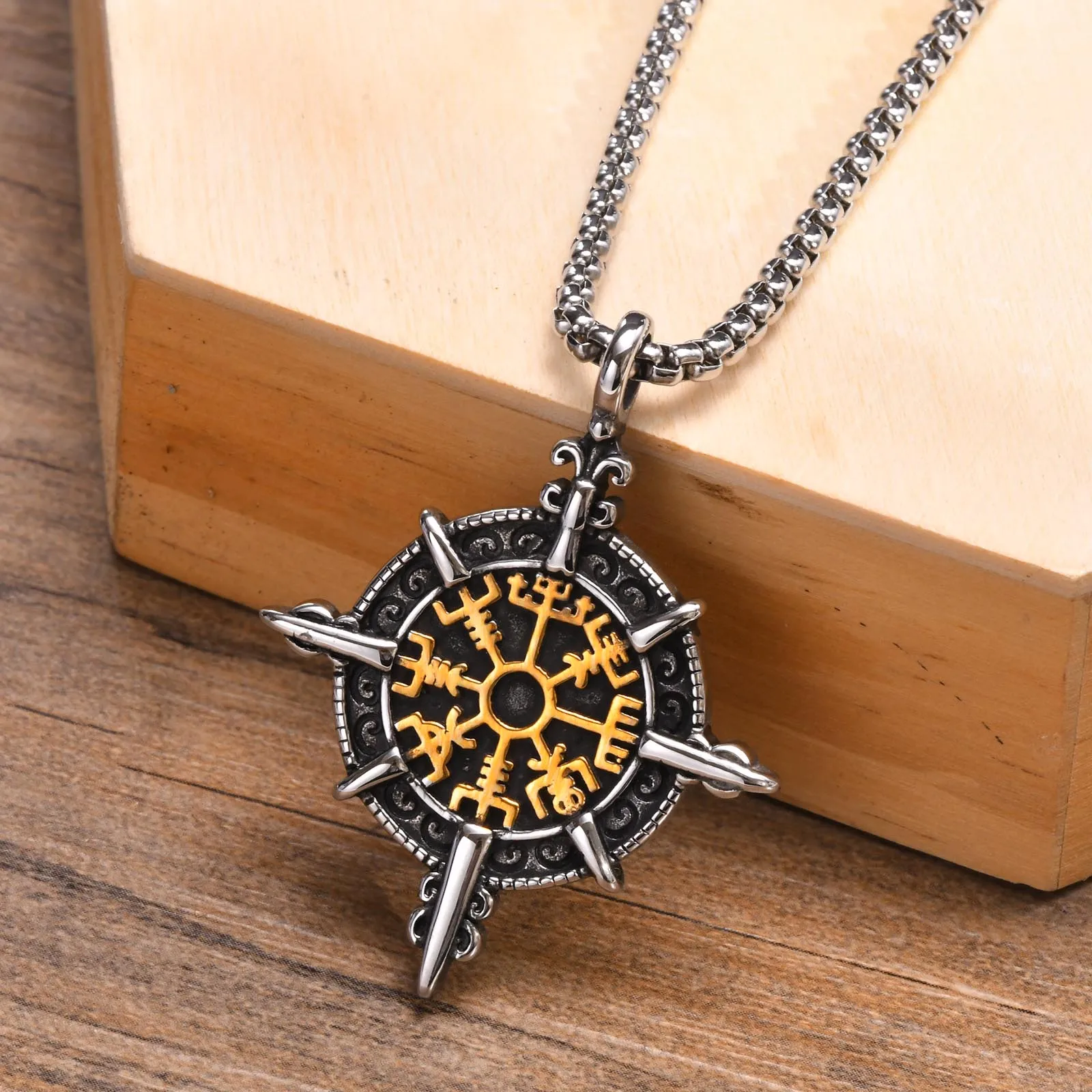 قلادة فايكنغ ، قلادة فيغفيسير نورس رونز كومباس ، سلسلة بدلاية من الفولاذ المقاوم للصدأ تميمة قلادة للرجال ، أساطير نورس