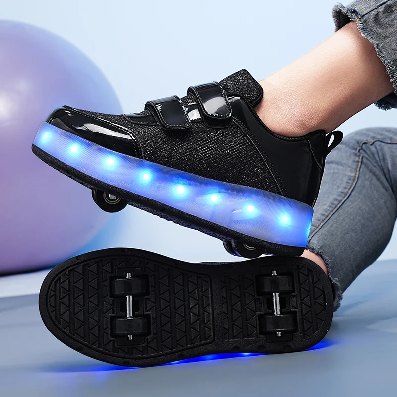 2024 Children\'s Sneakers Luminous Sole LED USB Rechargeable Boys and Girls Outdoor Roller Skating Shoes Fashion Skate Shoes