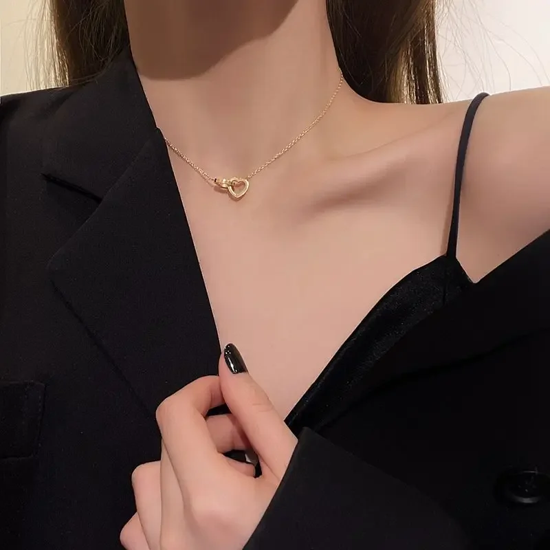 Copy 100% Non-Fading Double Ring Love Pendant Necklace for Women Light Luxury Minority Exquisite Design Necklace Clavicle Chain