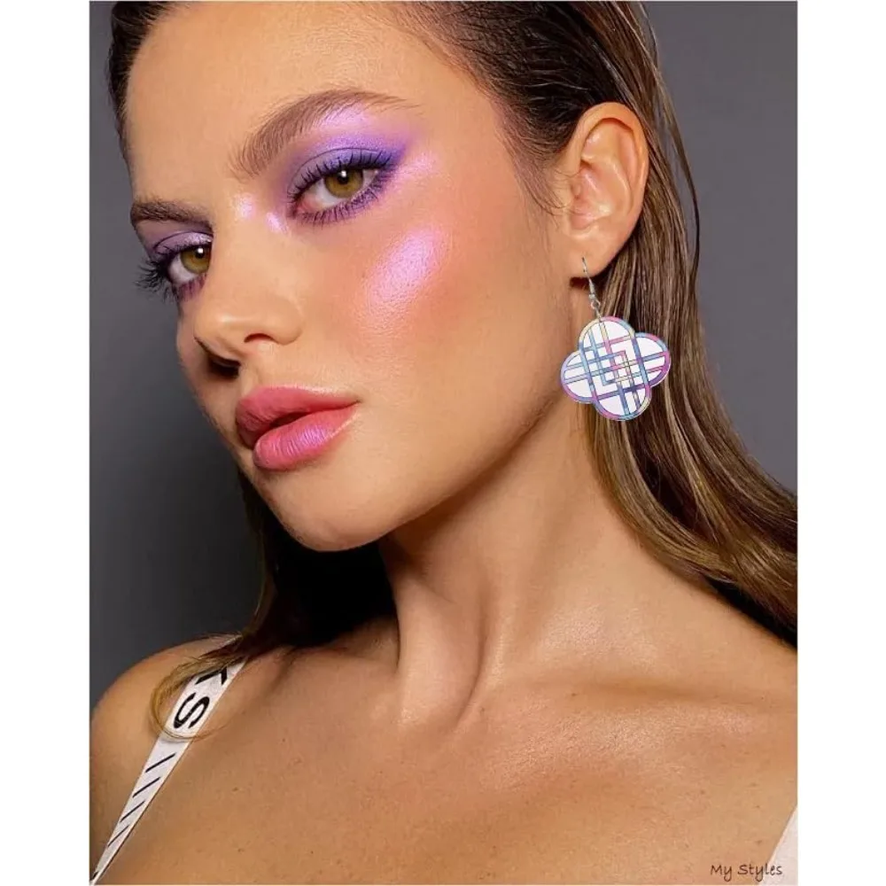 2 pçs anime k-pop rumi cosplay nó pulseiras tecido corda corrente pingente brinco feminino concerto demônio acessórios presentes para fãs