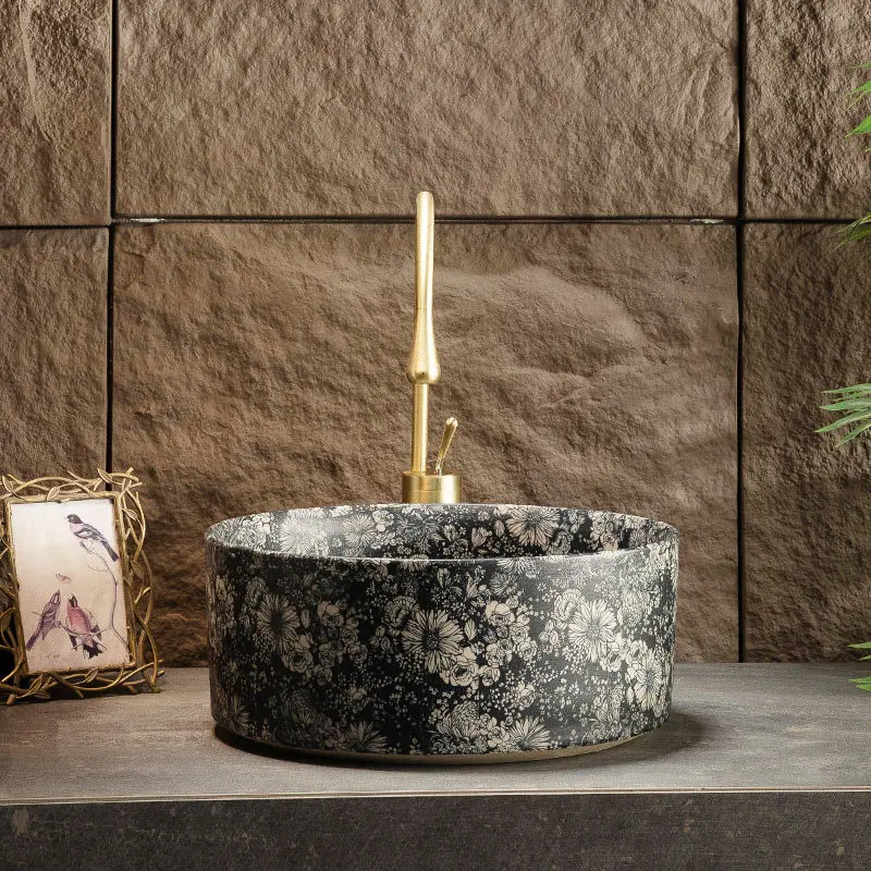 

On-stage basin Washbasin Household outdoor retro ceramic bathroom Washbasin Single basin Balcony Washbasin Small apartment