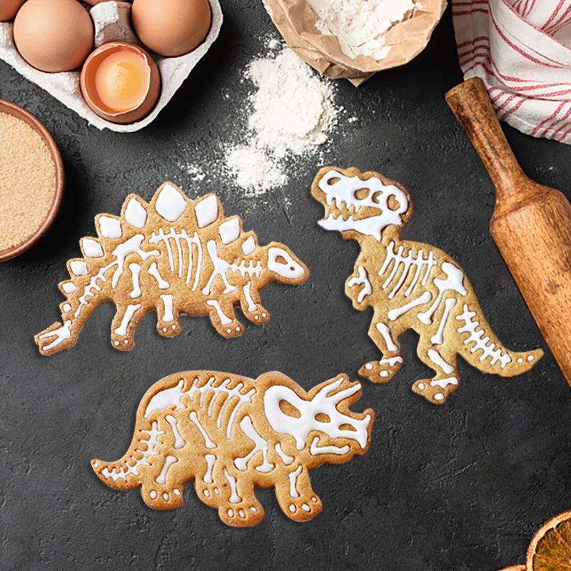 3Pcs Dinosaur Cookie Cutters Skeleton Stamper T-Rex Stegosaurus Triceratops Fossil Cookie Cutters Baking Biscuit Embossing Mould