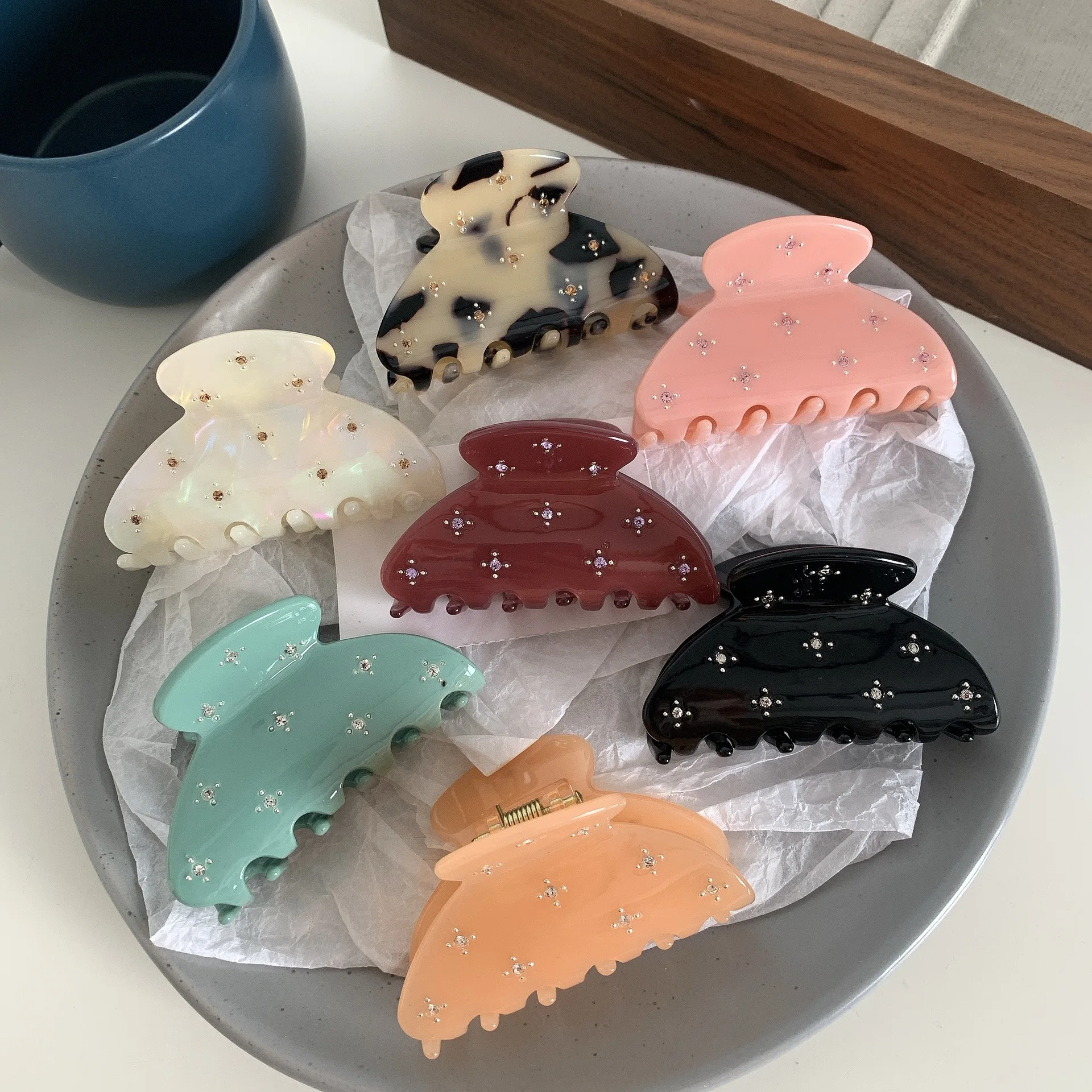 6.6CM New Hair Accessories Fashion Women Hair Clip Simple Full Star Acetic Acid Half Round Small Shark Clip Wholesalea