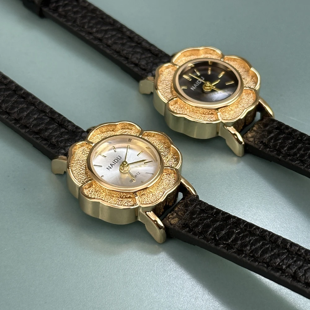 Компактные часы с лепестком темперамента, женские легкие роскошные трендовые модные часы с цепочкой, простые и универсальные часы, оптовая продажа