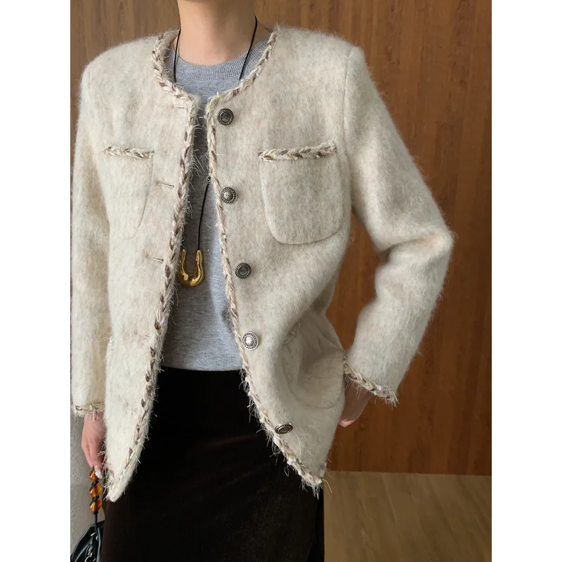 

Soft Wool Blended Women Jacket Autumn Winter Long Sleeve High Quality Apricot Long Sleeve Warm Round Neck French Woolen Jacket