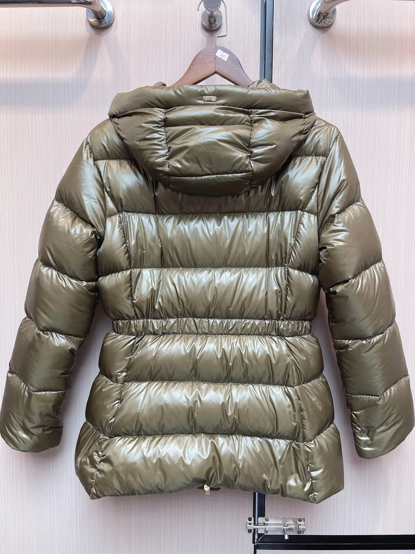 2025H نمط جديد سستة الياقة المدورة هوديي الرباط سترة أنيقة للتنقل سترة طويلة أسفل