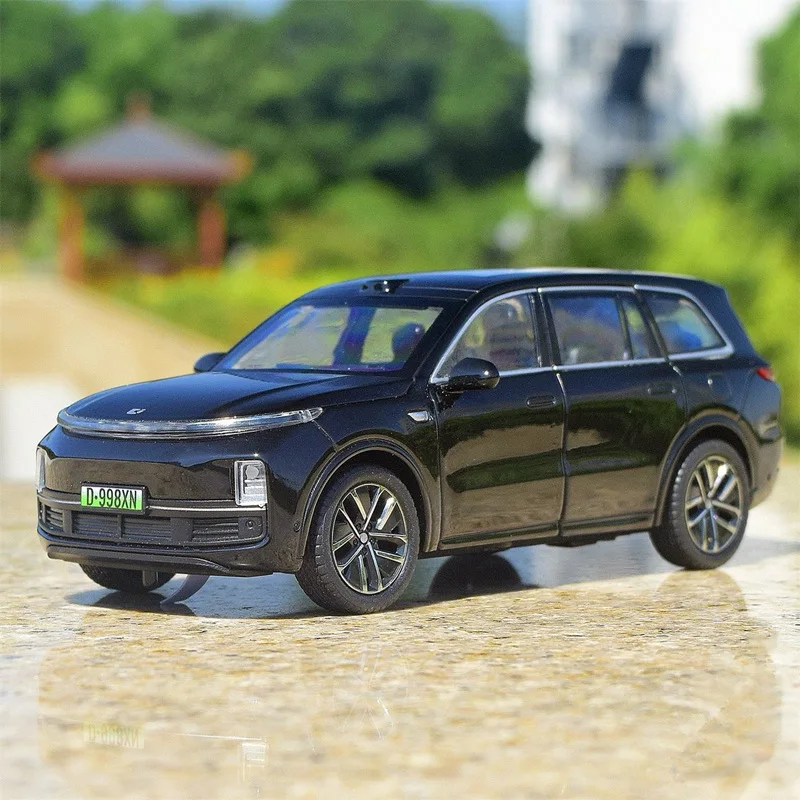 

1:32 LEADING IDEAL L9 Alloy New Energy Car Model Diecasts Metal Electric Vehicles Car Model Sound Light Simulation Kids Toy Gift